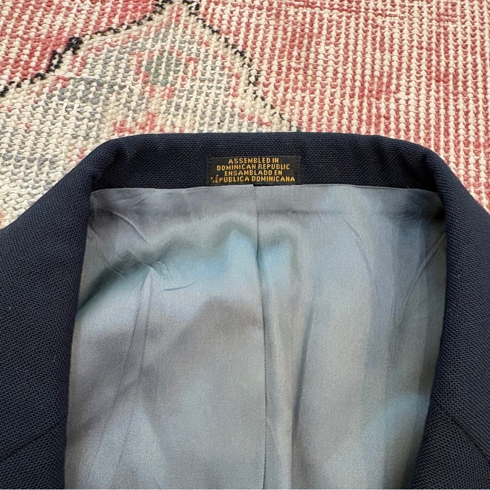 Stafford 44R Mens Navy Blue Blazer Sport Coat Gold Buttons Wool Blend - Picture 3 of 9